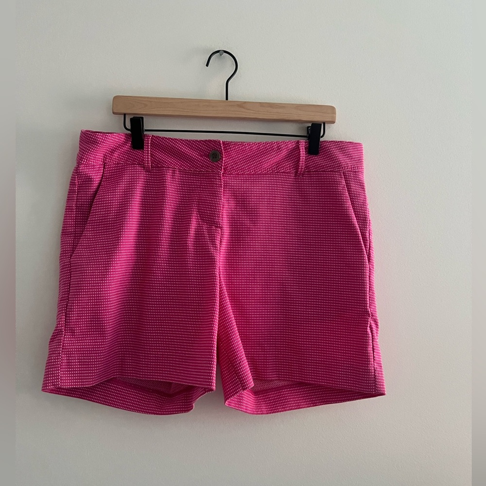 Isaac Mizrahi Vibrant Pink Women's Shorts Size 12
